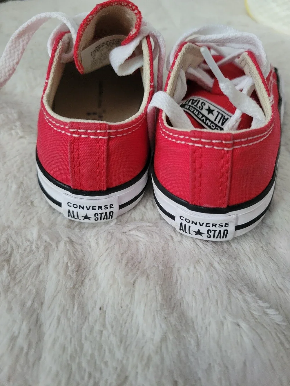 Converse Kids Low Top Sneakers in Red and White